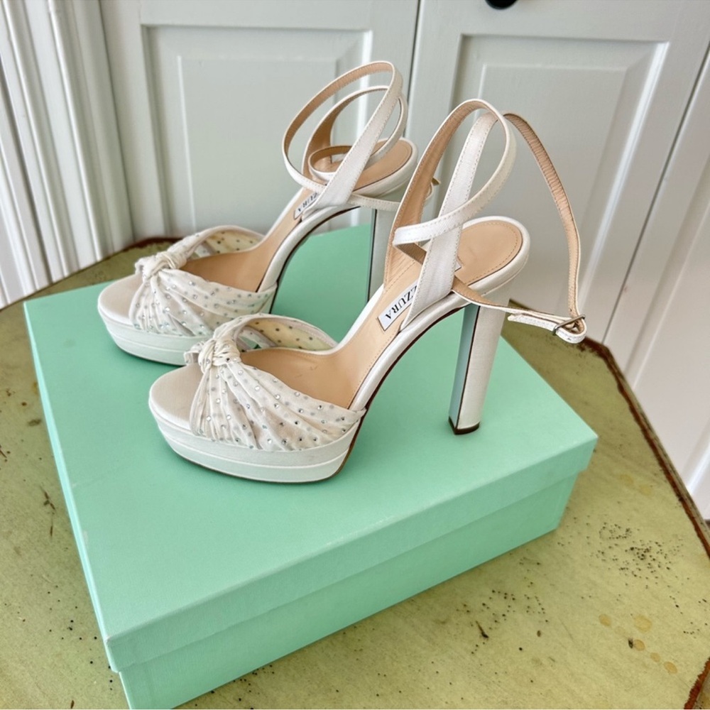 beautiful bridal shoes Aquazzura Slow Kisses white platform heels size 38